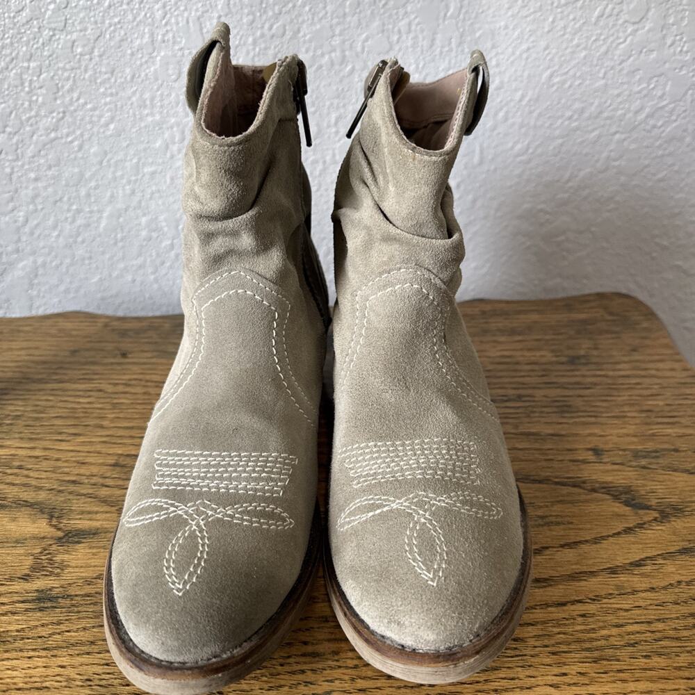 Sundance Etta Suede Ankle Boots Womens Size 41 US 10-10.5 Grayish Green Western